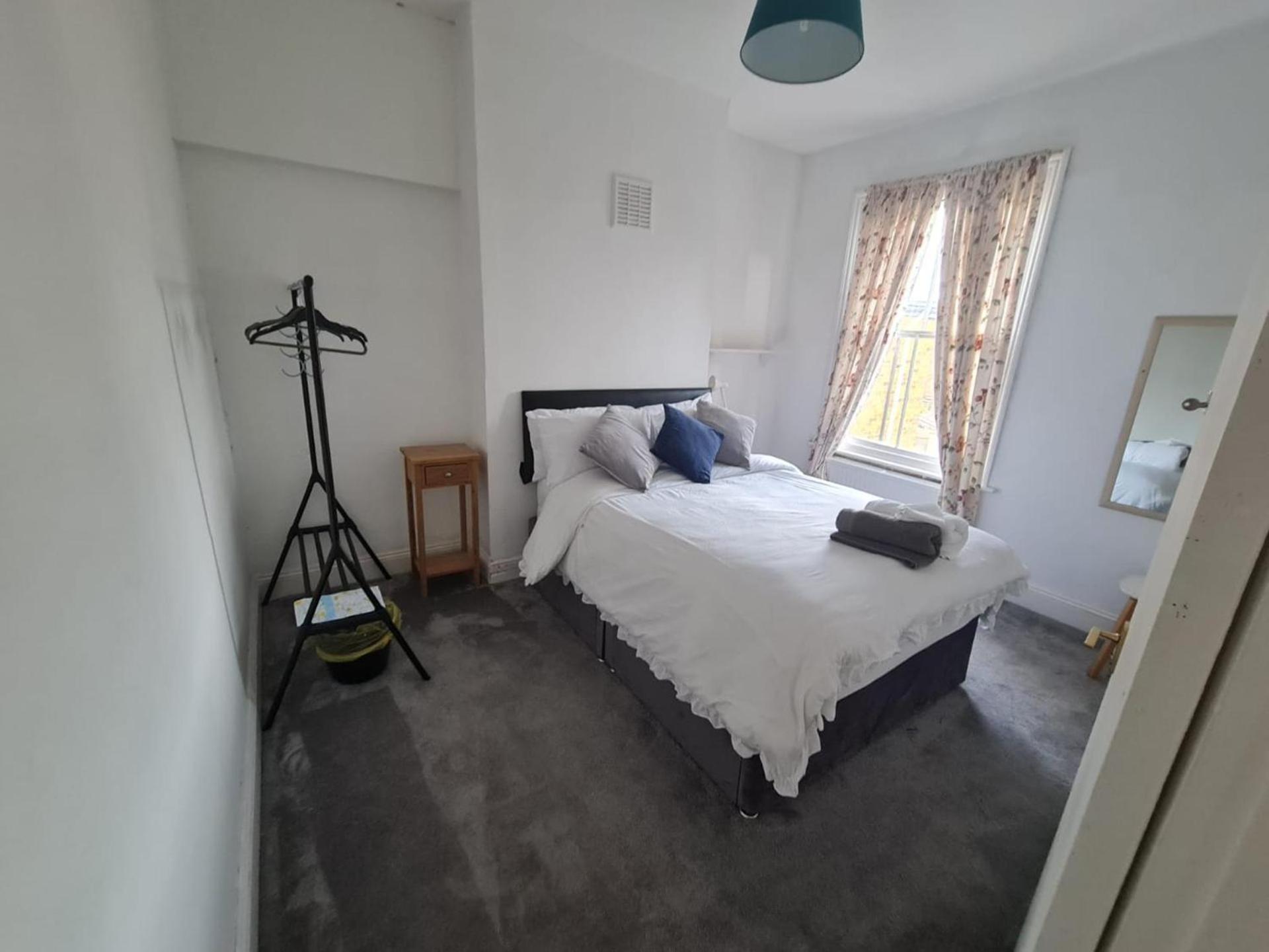 Вілла 3-Bed House In London Self-Contained In Ladywell Екстер'єр фото